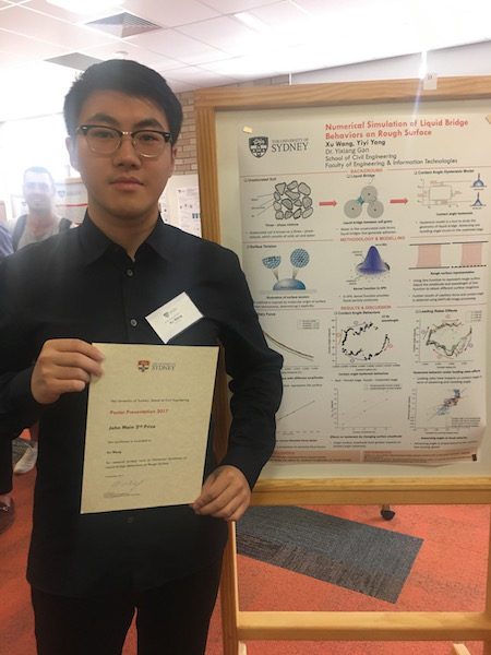 Honour thesis student awarded with poster prize